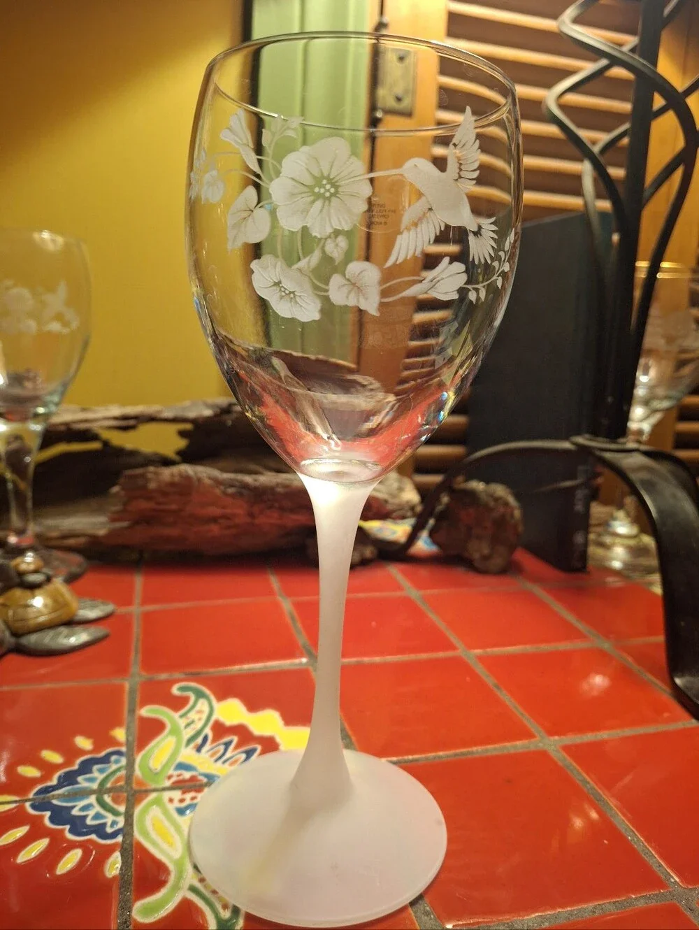 Hummingbird Etched Crystal W Frost Glass Stem Goblet Drink Glass 8.25
